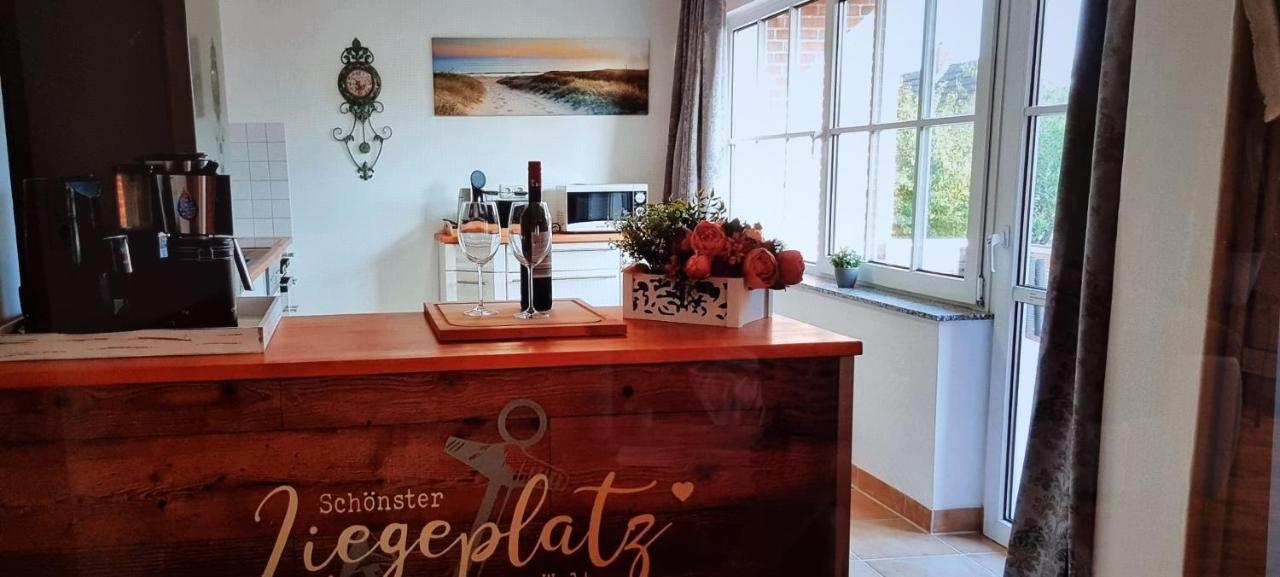 Ferienwohnung Thiedes Hus Heiligenhafen Exterior foto