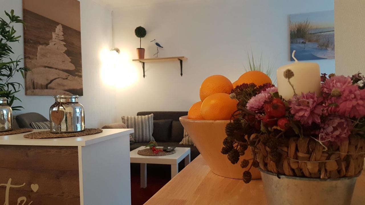 Ferienwohnung Thiedes Hus Heiligenhafen Exterior foto